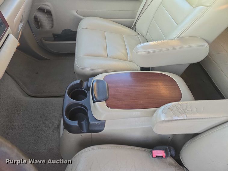 image for item EV5588 2005 Ford F250 Super Duty Ext. Cab pickup truck