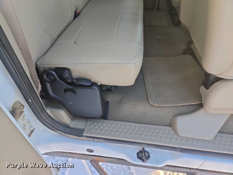 image for item EV5588 2005 Ford F250 Super Duty Ext. Cab pickup truck