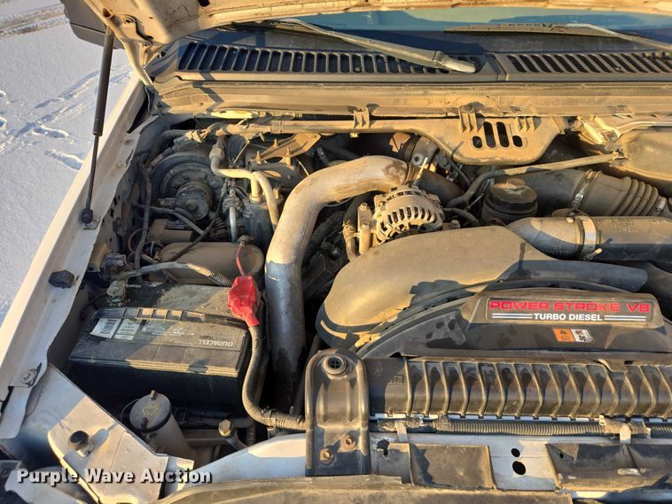 image for item EV5588 2005 Ford F250 Super Duty Ext. Cab pickup truck