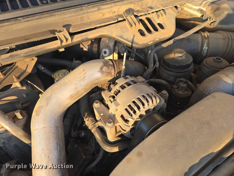 image for item EV5588 2005 Ford F250 Super Duty Ext. Cab pickup truck