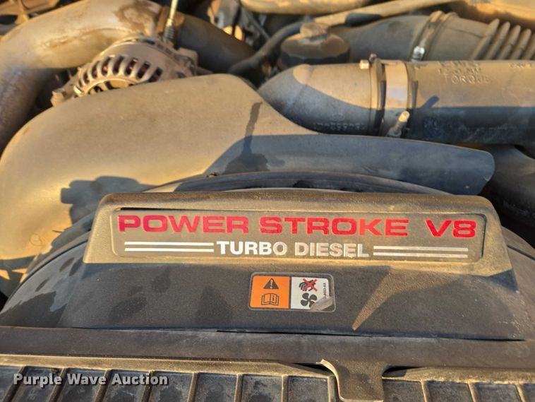 image for item EV5588 2005 Ford F250 Super Duty Ext. Cab pickup truck