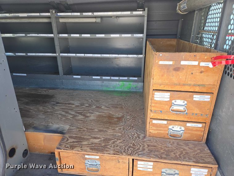 image for item EV5590 2009 GMC Savana 2500 van