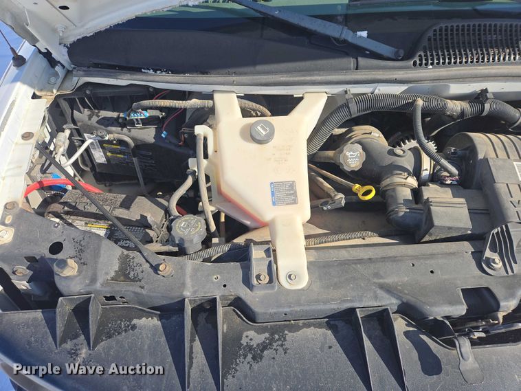image for item EV5590 2009 GMC Savana 2500 van
