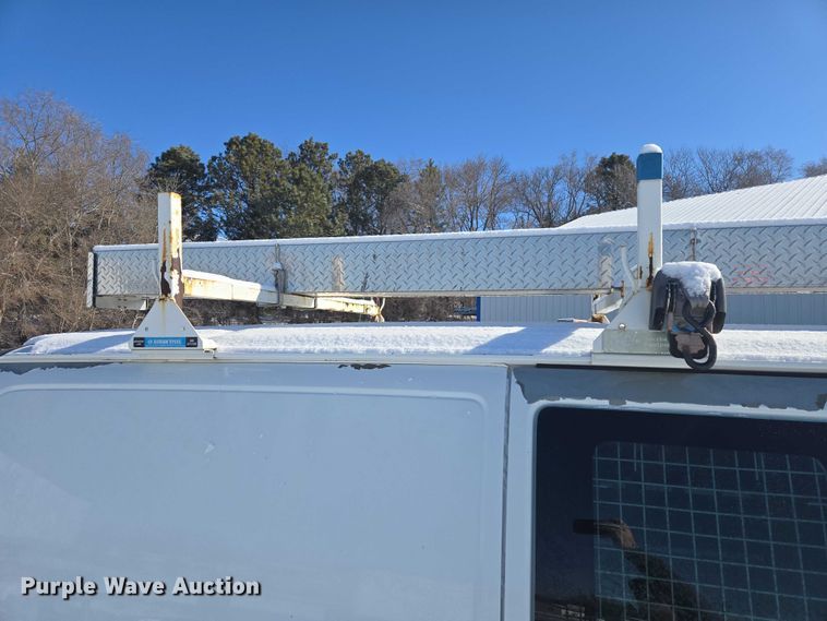 image for item EV5591 2010 Chevrolet Express 2500 van