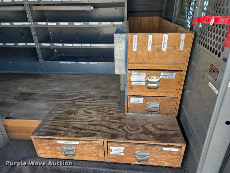 image for item EV5591 2010 Chevrolet Express 2500 van