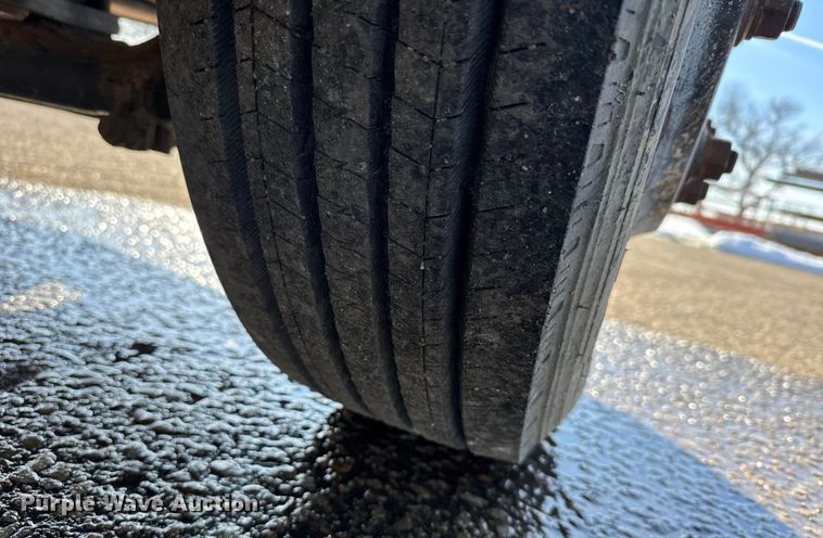 image for item FB0704 1997 Chevrolet C6 flatbed truck