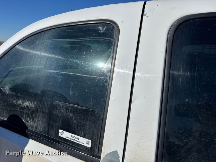 image for item FB0904 2008 Chevrolet Silverado 2500HD Crew Cab pickup truck