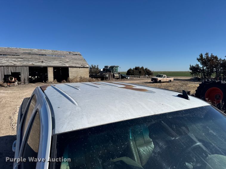 image for item FB0904 2008 Chevrolet Silverado 2500HD Crew Cab pickup truck