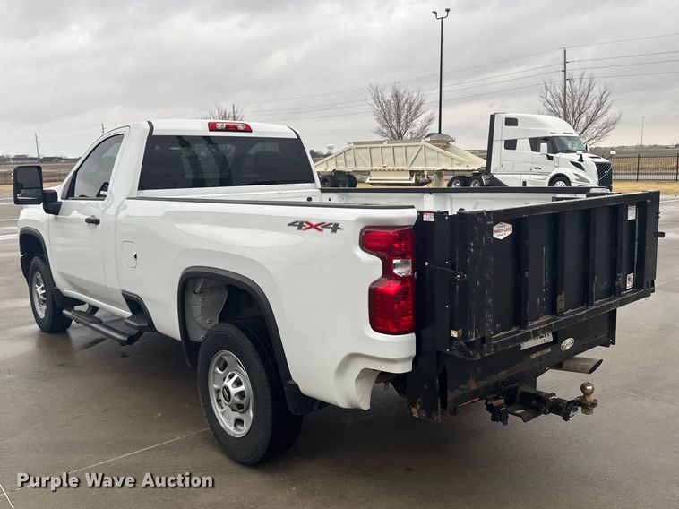image for item FB0932 2022 Chevrolet Silverado 2500HD pickup truck
