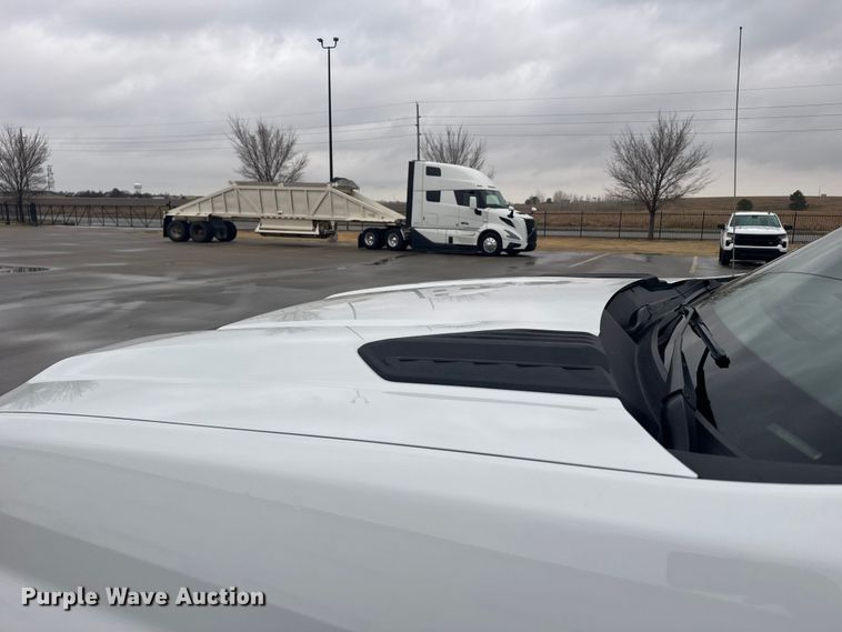 image for item FB0932 2022 Chevrolet Silverado 2500HD pickup truck