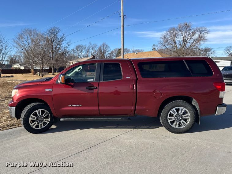 image for item FB0947 2010 Toyota Tundra Crew Cab pickup truck