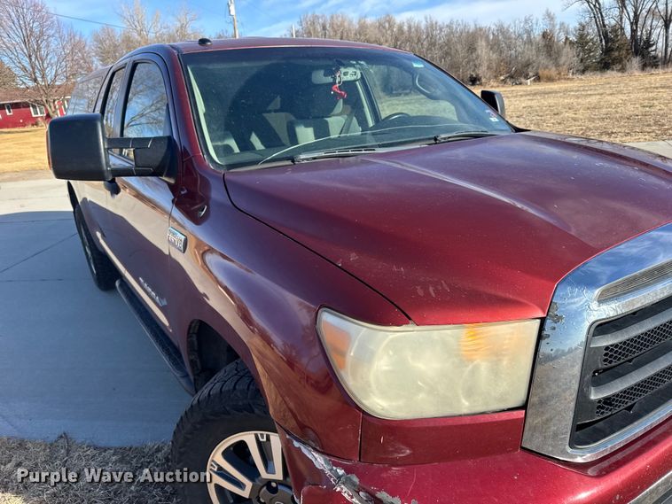 image for item FB0947 2010 Toyota Tundra Crew Cab pickup truck