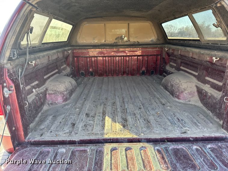 image for item FB0947 2010 Toyota Tundra Crew Cab pickup truck