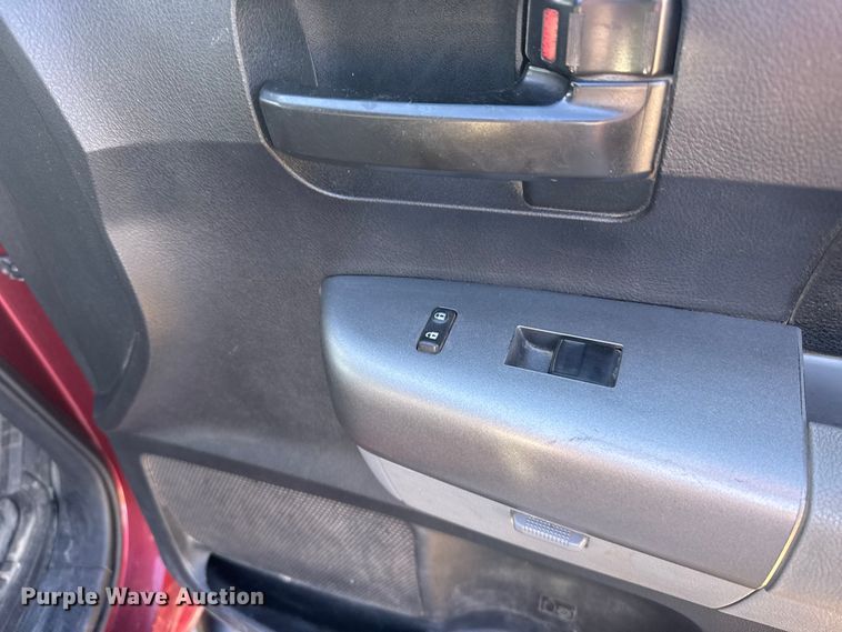 image for item FB0947 2010 Toyota Tundra Crew Cab pickup truck