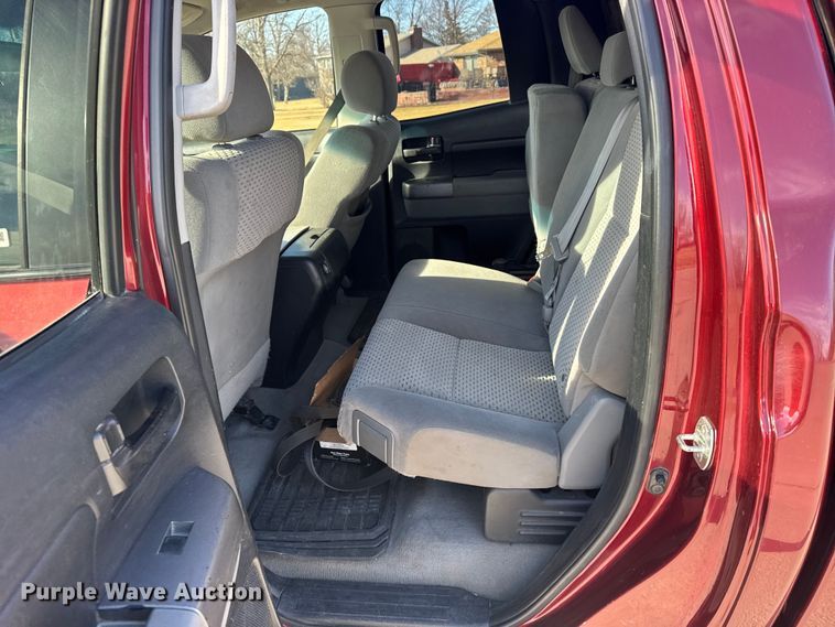 image for item FB0947 2010 Toyota Tundra Crew Cab pickup truck