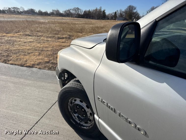 image for item FB0948 2007 Dodge Ram 1500 pickup truck