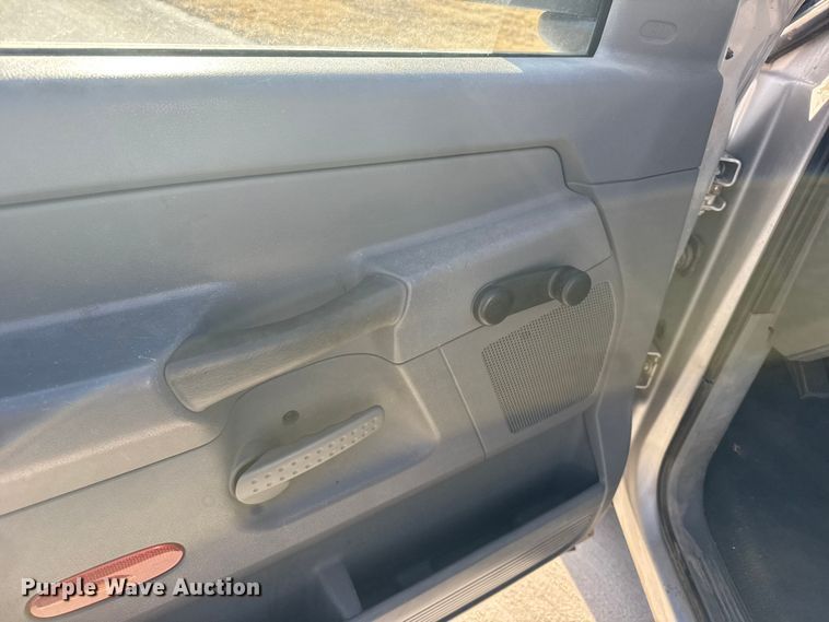 image for item FB0948 2007 Dodge Ram 1500 pickup truck