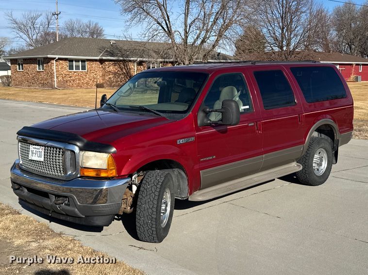 image for item FB0949 2000 Ford Excursion SUV