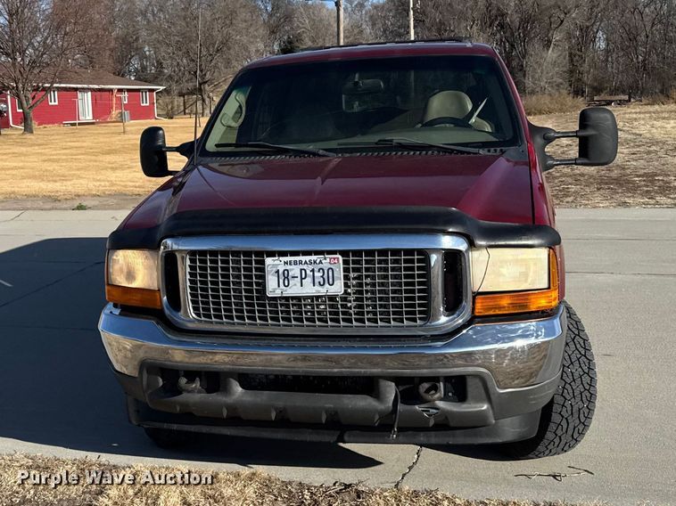 image for item FB0949 2000 Ford Excursion SUV