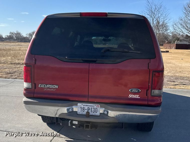 image for item FB0949 2000 Ford Excursion SUV
