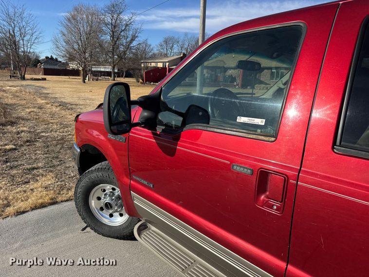 image for item FB0949 2000 Ford Excursion SUV