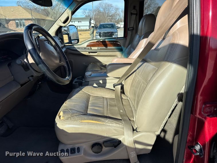 image for item FB0949 2000 Ford Excursion SUV