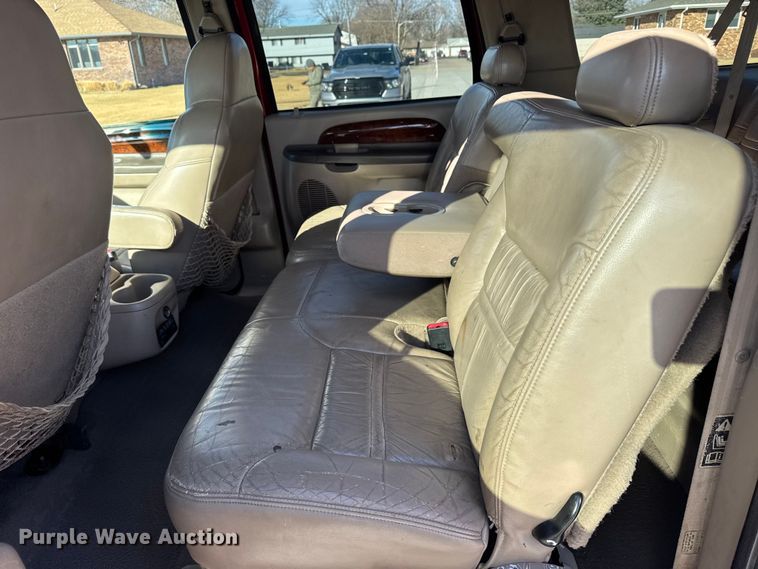 image for item FB0949 2000 Ford Excursion SUV