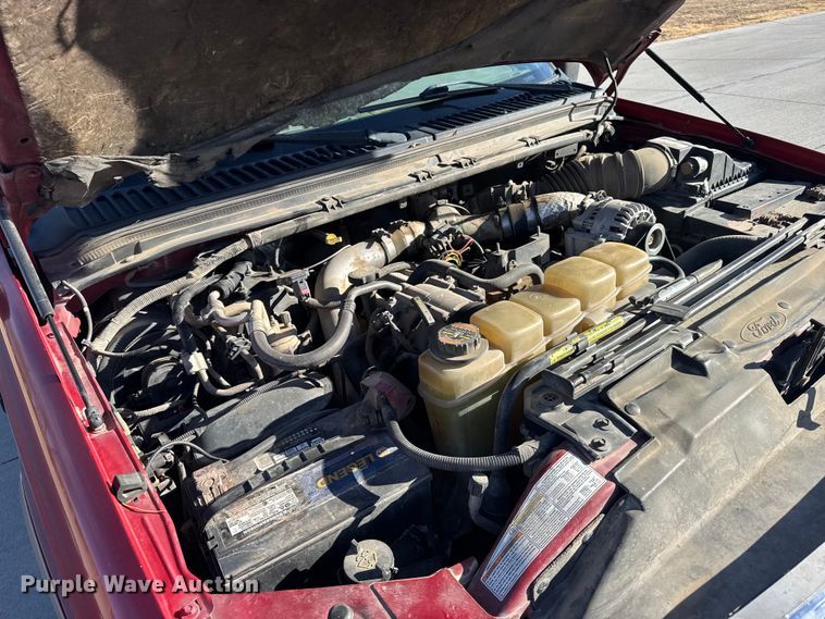 image for item FB0949 2000 Ford Excursion SUV