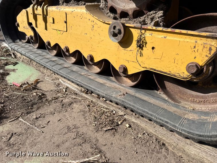 image for item FB0950 2018 Caterpillar 289D tracked skid steer loader