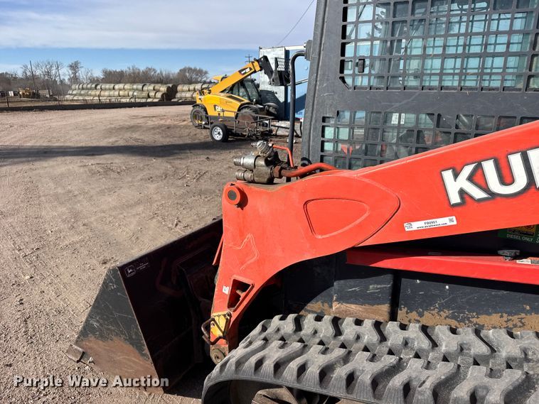 image for item FB0951 2020 Kubota SVL 95-2s tracked skid steer loader