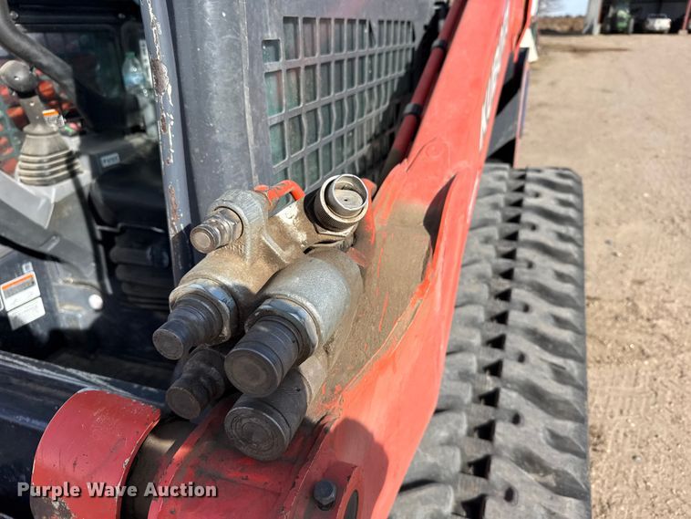 image for item FB0951 2020 Kubota SVL 95-2s tracked skid steer loader