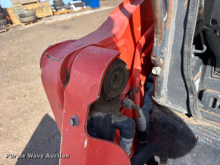 image for item FB0951 2020 Kubota SVL 95-2s tracked skid steer loader