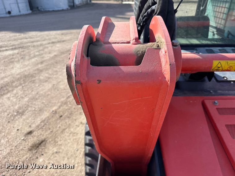 image for item FB0951 2020 Kubota SVL 95-2s tracked skid steer loader