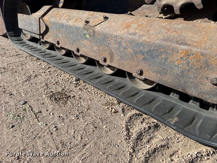 image for item FB0951 2020 Kubota SVL 95-2s tracked skid steer loader