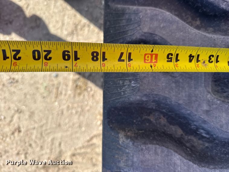 image for item FB0951 2020 Kubota SVL 95-2s tracked skid steer loader