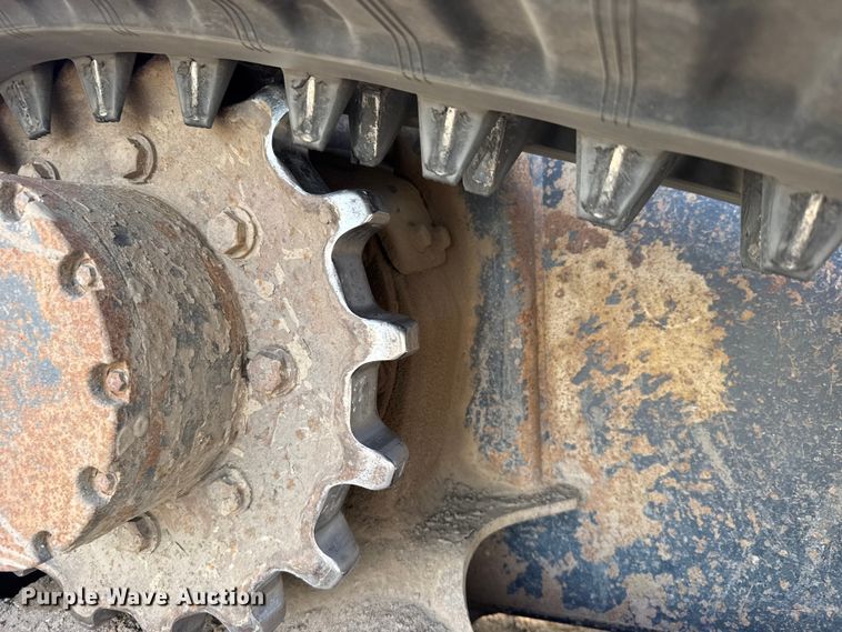 image for item FB0951 2020 Kubota SVL 95-2s tracked skid steer loader