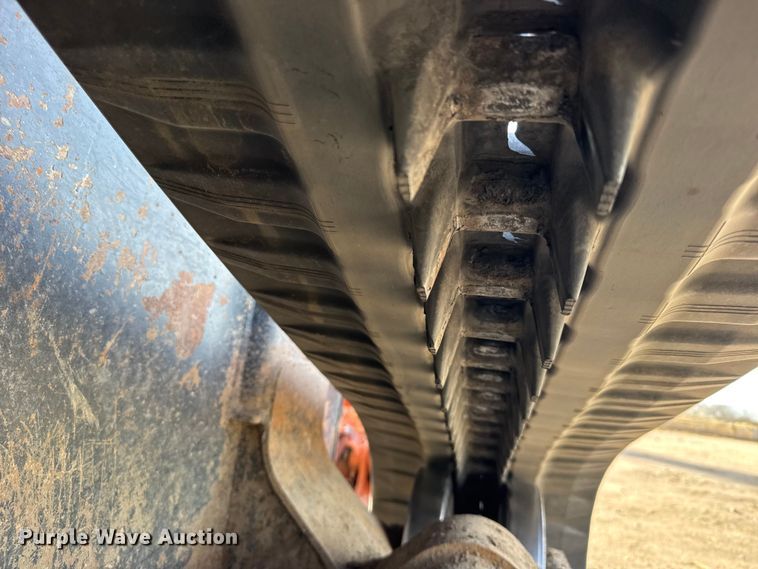 image for item FB0951 2020 Kubota SVL 95-2s tracked skid steer loader