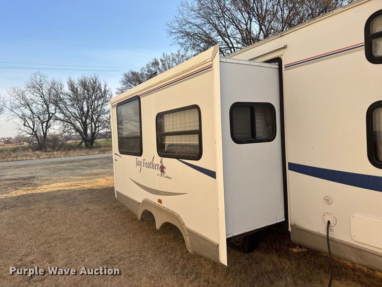 image for item FB0952 2008 Jayco Jay Feather LGT camper
