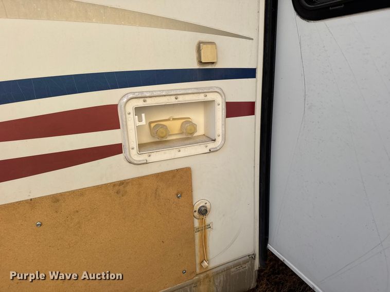 image for item FB0952 2008 Jayco Jay Feather LGT camper