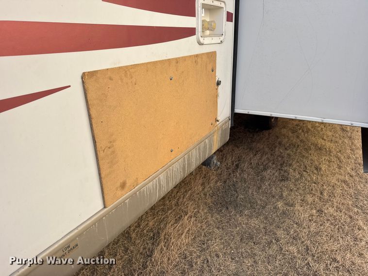 image for item FB0952 2008 Jayco Jay Feather LGT camper