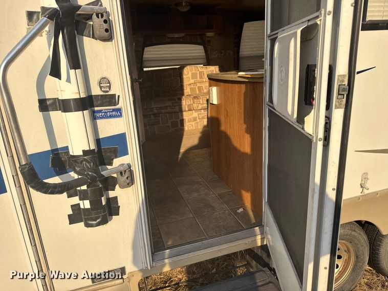 image for item FB0952 2008 Jayco Jay Feather LGT camper