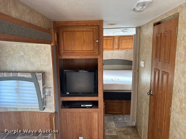 image for item FB0952 2008 Jayco Jay Feather LGT camper