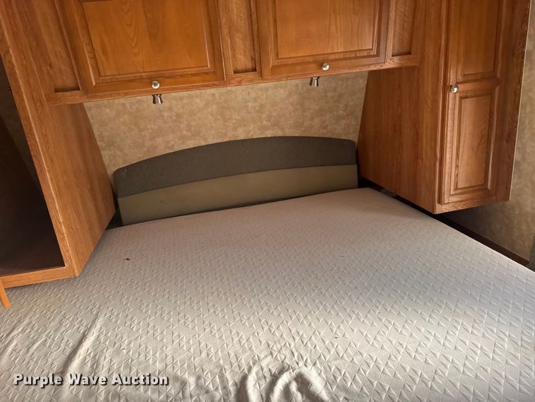 image for item FB0952 2008 Jayco Jay Feather LGT camper
