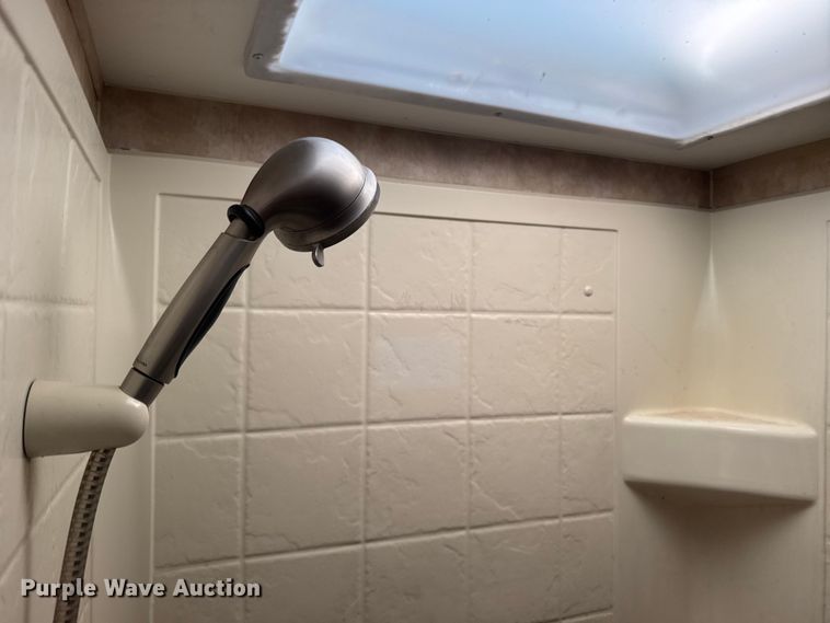 image for item FB0952 2008 Jayco Jay Feather LGT camper