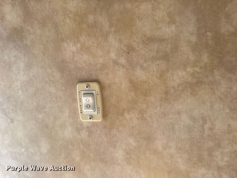 image for item FB0952 2008 Jayco Jay Feather LGT camper