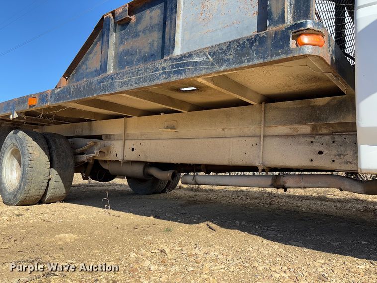 image for item FB3144 1997 Ford F350 flatbed pickup truck