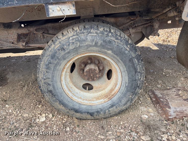 image for item FB3144 1997 Ford F350 flatbed pickup truck