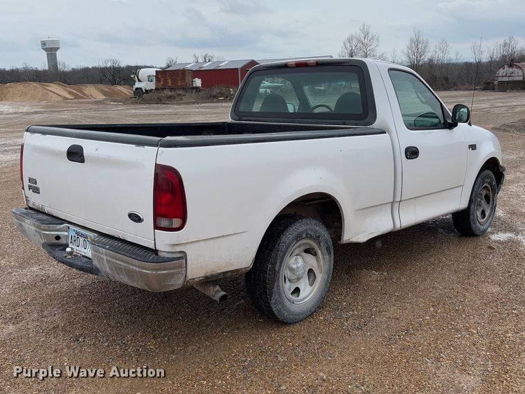 image for item FB3172 1999 Ford F150 pickup truck