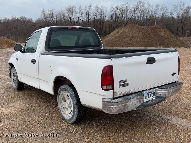 image for item FB3172 1999 Ford F150 pickup truck
