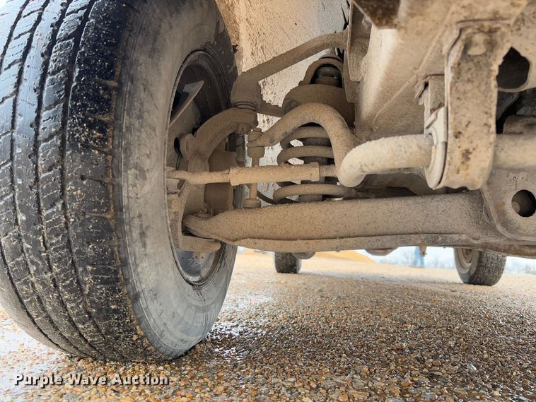 image for item FB3172 1999 Ford F150 pickup truck